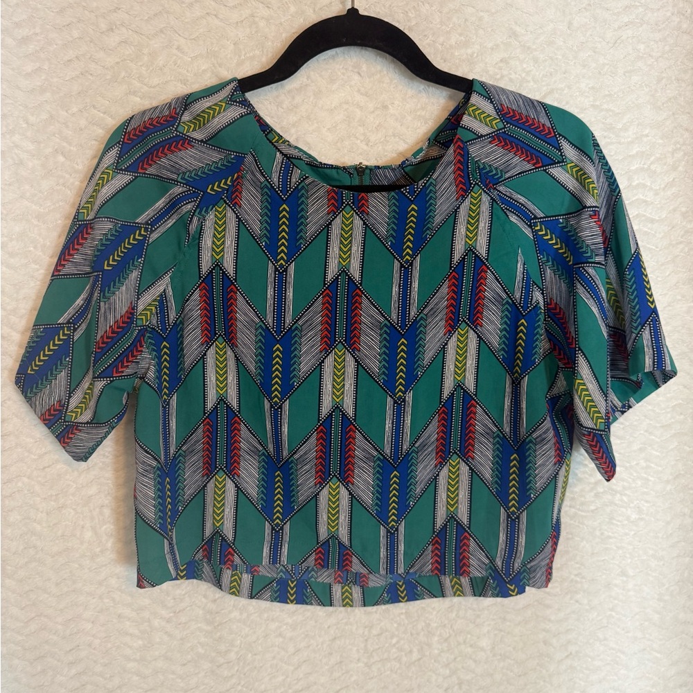 Fun & Flirt Multicolor Chevron Crop Top. Size small.